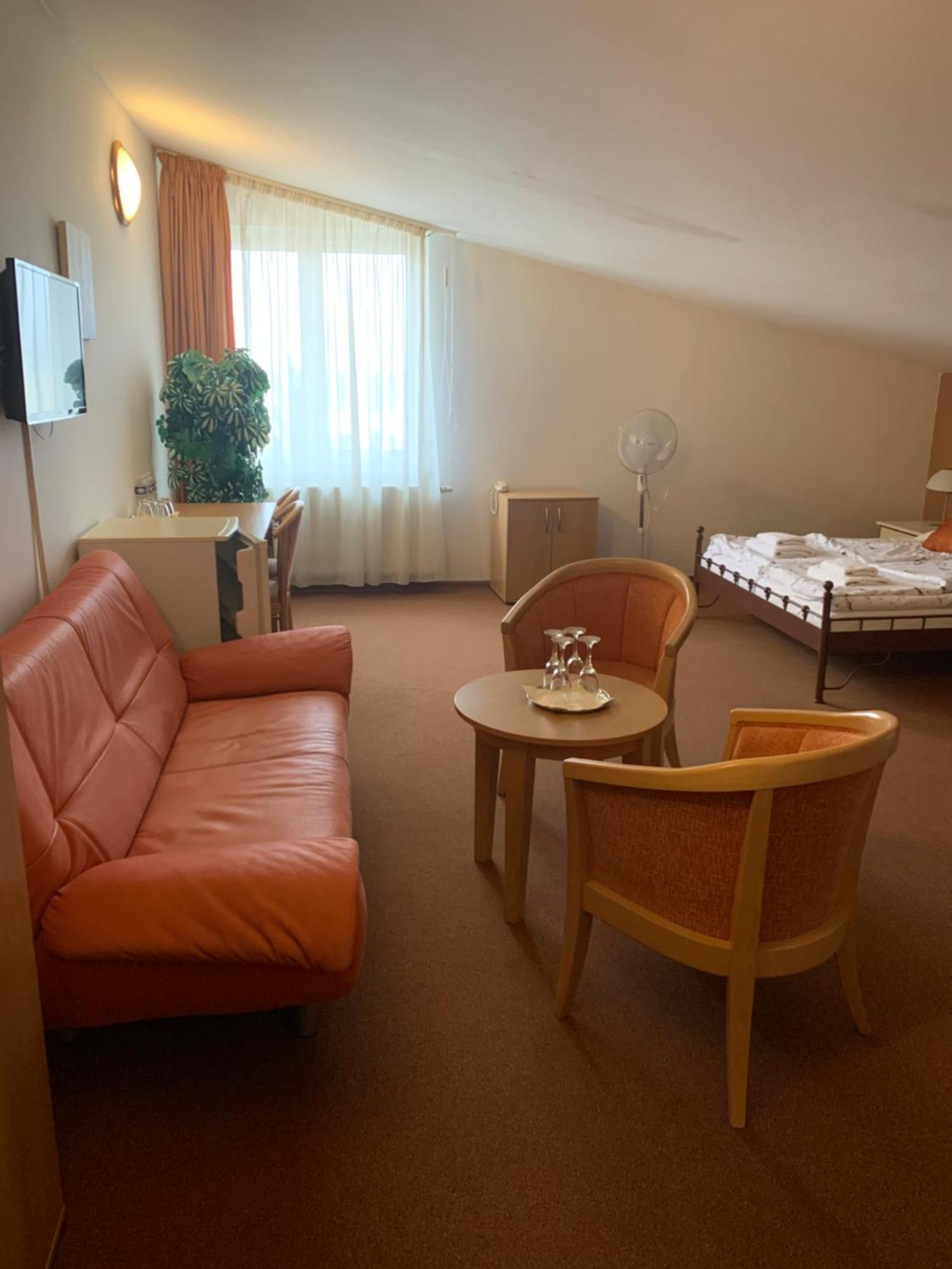 Sporthotel Patriot Litoměřice Екстериор снимка