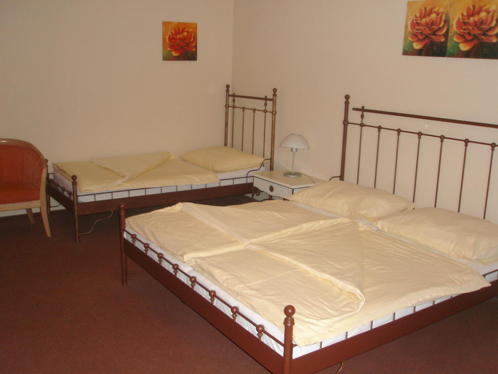 Sporthotel Patriot Litoměřice Стая снимка